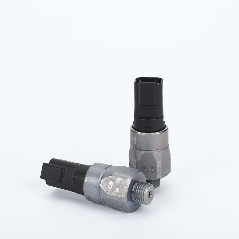 徐工挖机徐工挖掘机配件135-550机型1.5兆帕压力传感器
